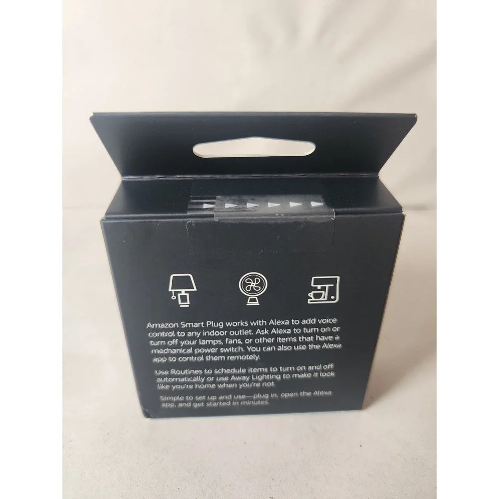 New Factory Sealed Amazon Smart Plug Whte C2YY37 Works W/Alexa Add Voice Control